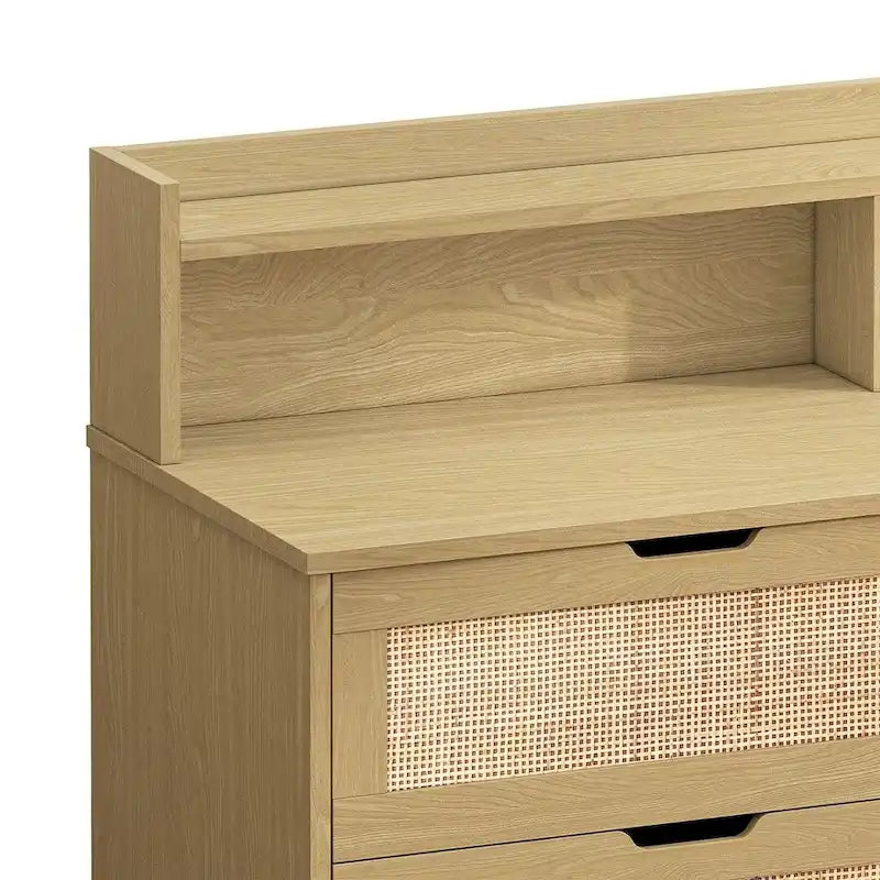Cassettiera a 6 cassetti in rattan con striscia LED e presa di corrente