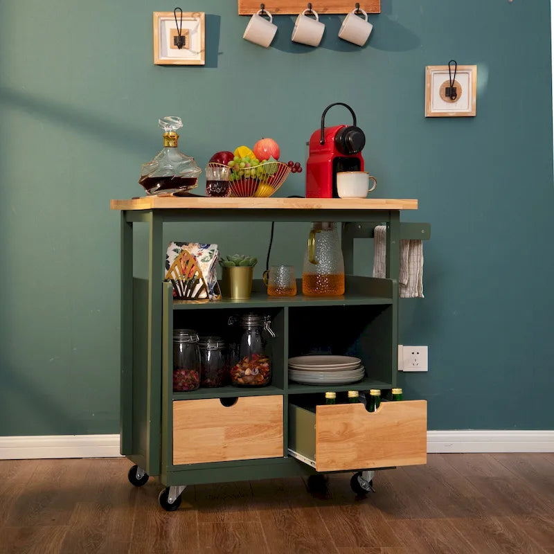 Carrello da cucina con cassetti e ripiani aperti