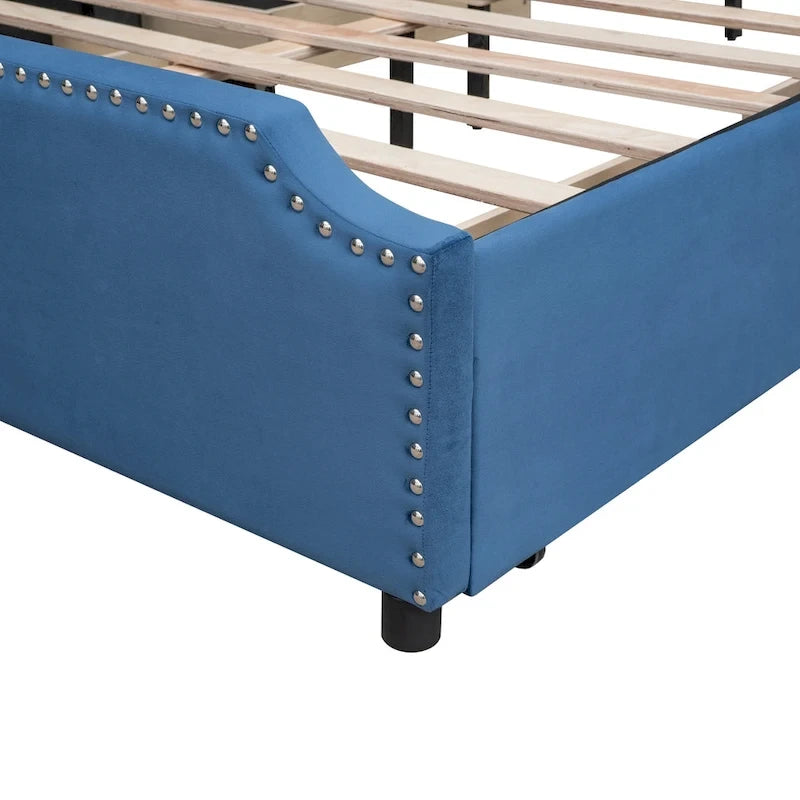 Letto a piattaforma Queen Size con testiera imbottita e cassetti contenitore