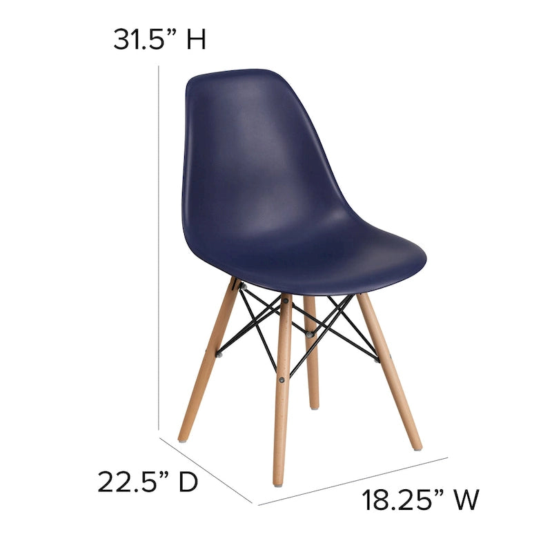 Sedia in plastica con gambe in legno