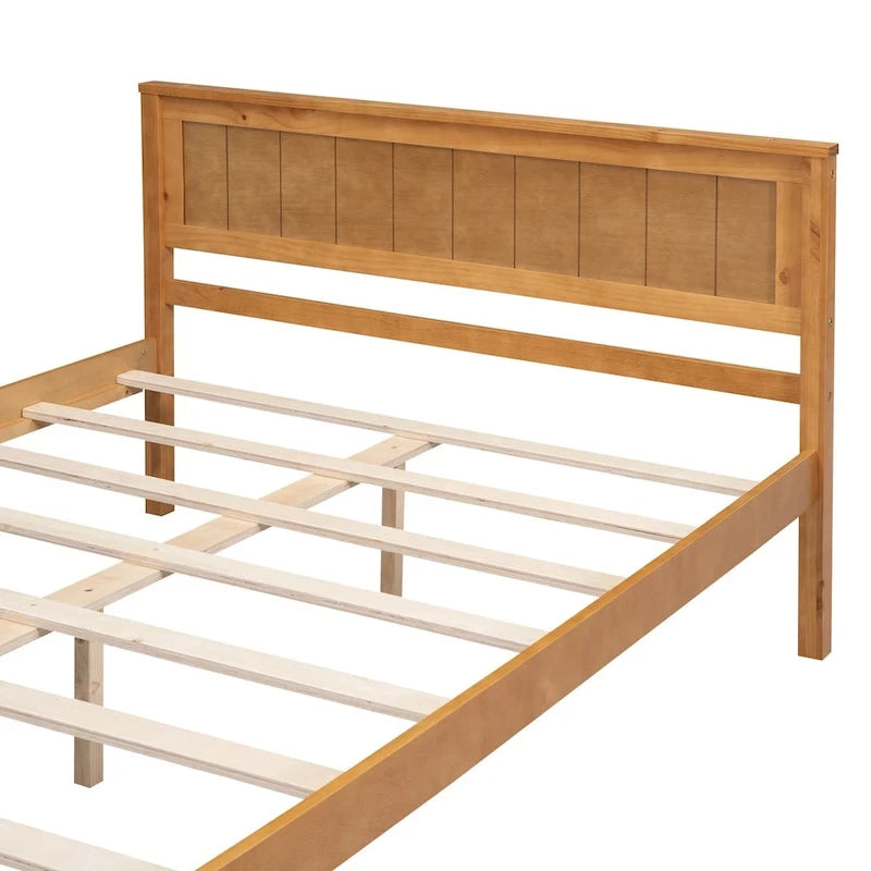 Struttura letto a piattaforma in legno con testiera